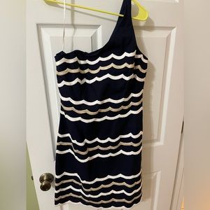 Lilly Pulitzer Navy Scalloped dress size 14